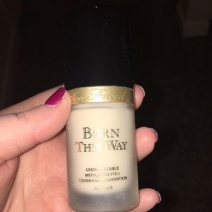 Too Faced Born This Way Foundation